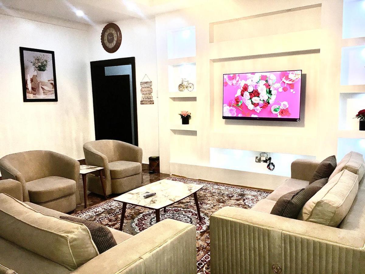 De-Omega Homes - Serviced Apartment Jahi, Abuja Eksteriør billede