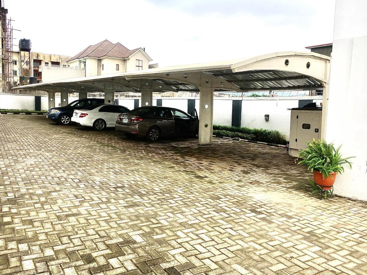 De-Omega Homes - Serviced Apartment Jahi, Abuja Eksteriør billede