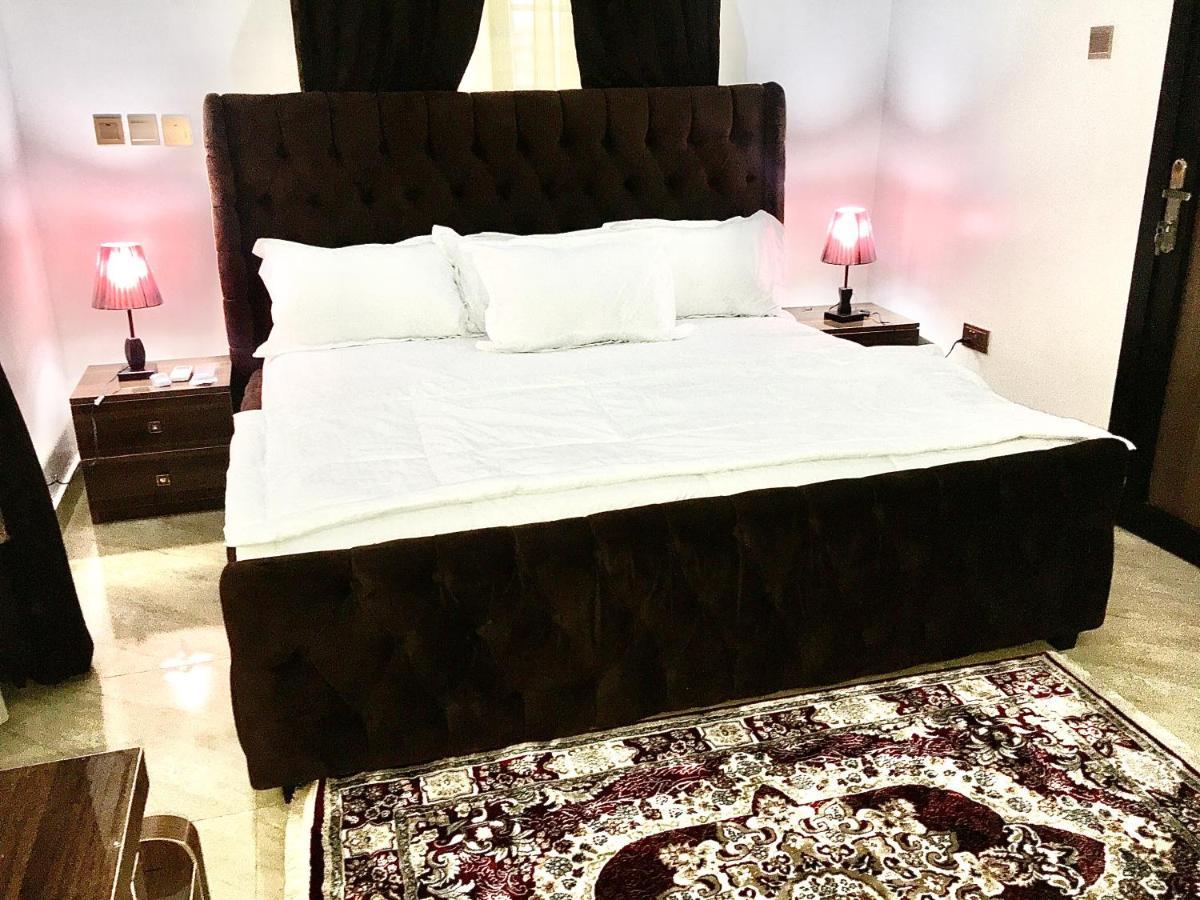 De-Omega Homes - Serviced Apartment Jahi, Abuja Eksteriør billede